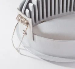 Spot encastrable, FlatLED T2 (Reflector) Recessed, Bobbytrap Springs, blanc mat, dim, LED, 2700K, 1335 lm, Ø12cm, H6cm - Doxis