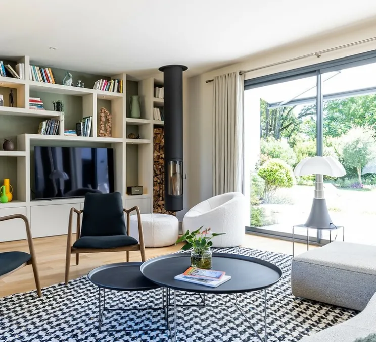 Suspension, Apiales 1, Large, noir satin, verre opalin, Ø20cm, H31,6cm - Nuura