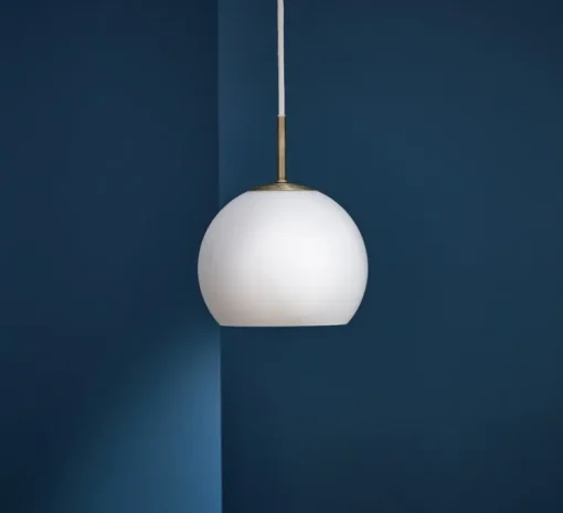 Suspension, Ball glass, blanc opalin, Ø18cm, H15cm - Frandsen