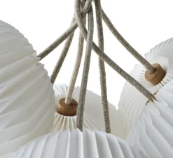 Suspension, Bouquet 5 Medium, papier blanc, Ø55cm, H40cm - Le Klint