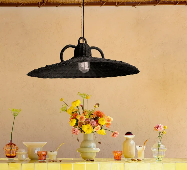 Suspension, Capeo Le Petit, osier tressé noir, Ø100cm, H29cm - Margaux Keller Collections