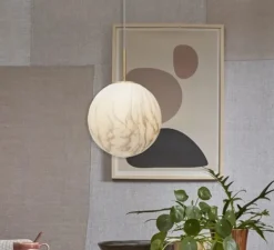 Suspension, Carrara Dia, Finition Marbre blanc, laiton, Ø28cm, H42cm - It's about Romi