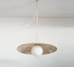 Suspension, Ceramica Primitiva 36, ocre, câble naturel, Ø36cm, H100cm - Contain