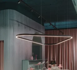 Suspension, Geometric Triangular Mini, noir, LED, dim, 2700K, 6250 lm, Ø160cm, H6cm - LEDS C4