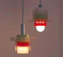 Suspension, Gigi XL n°5, câble bleu, multicolore pastel, Ø28,5cm, H22,5cm - Warren & Laetitia