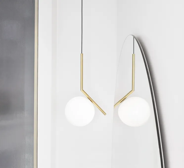Suspension, IC Lights Suspension 1, opalin et laiton brossé, Ø20cm, H47cm - Flos