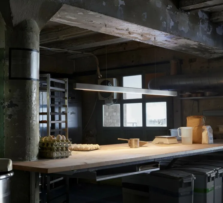 Suspension, I-Model Cordless, acier brossé, LED, dim, 2700K, 2840 lm, L200cm, H5,3cm - Anour