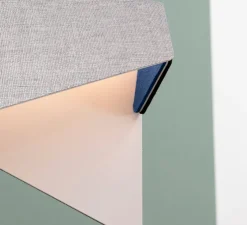 Suspension, Mobula Grande, blanc, tissus argenté, feutrine noire/bleu roi, L21cm, H28cm - Designheure