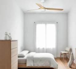Ventilateur lumineux, Punt M Smart Tuya, blanc et bois clair, LED, dim, 3000 - 4200 - 6500K, 678 lm, Ø130cm, H32,2cm - Faro